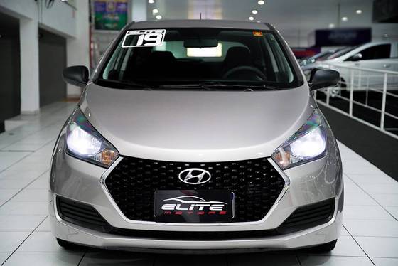 HYUNDAI HB20 1.0 UNIQUE 12V FLEX 4P MANUAL HYUNDAI HB20 1.0 UNIQUE 12V FLEX 4P MANUAL